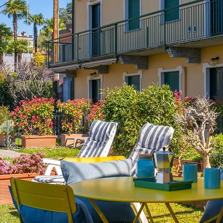 Gaia Lakeview Garden Apartman *